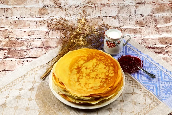 Breakfast, cream, milk, pancake, food, homemade, plate — Stock Photo, Image