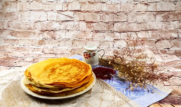 Breakfast, cream, milk, pancake, food, homemade, plate — Stock Photo, Image