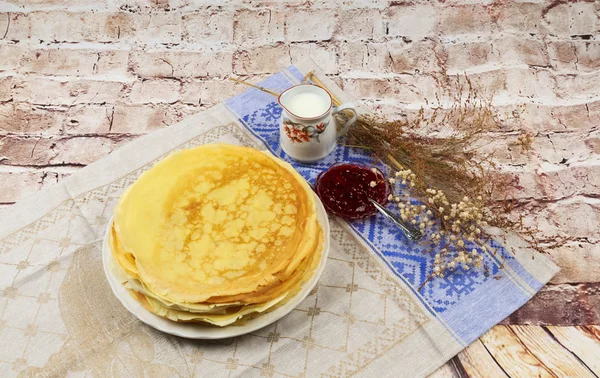 Breakfast, cream, milk, pancake, food, homemade, plate — Stock Photo, Image