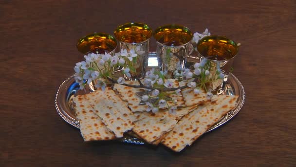 Passover Fısıh hamursuz ekmek şarap — Stok video