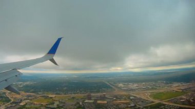 Chicago Uluslararası Havalimanı'ndan çıkış yapan uçak.