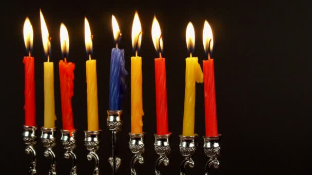 하누카 촛불 하누카 축 하 유대교 메노라 전통 조명 — 비디오