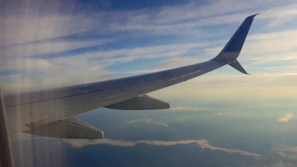 Céu plano nuvens horizont turismo liberdade céu vídeo — Vídeo de Stock