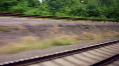 Tren bakış açısı görüntüleri hareketli