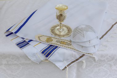 Bar Mitzhvah Yahudi dini sembolü