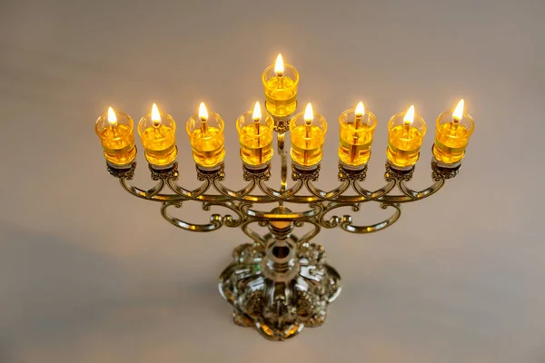 Menorah Com Velas Queimadas Para Hanukkah Festival Judaico — Fotografia de Stock