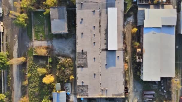 Fábrica vazia para a produção de blocos de concreto de espuma, a planta opera em uma produção ambiental — Vídeo de Stock