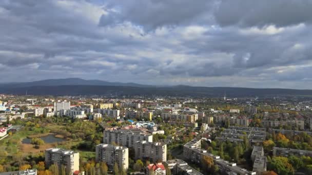 Vue panoramique de la ville Uzhgorod, située en Transcarpathie — Video