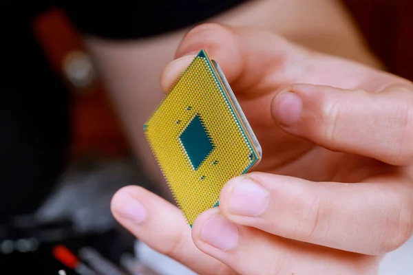 Proceso Con Instalado Conectar Cpu Zócalo Del Procesador Una Placa — Foto de Stock