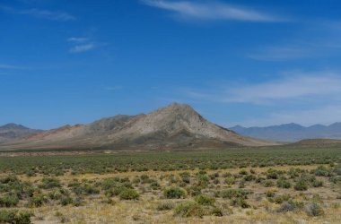 ABD 'deki Arizona Çölü' nde Kara Dağ ve manzara