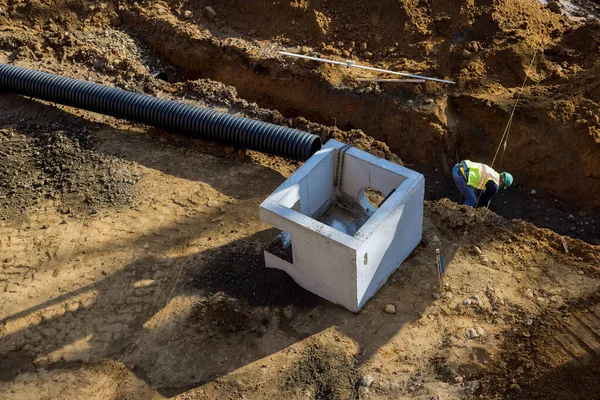 Assembling drainage system, rectangular drainage pipes holes on the concrete in the residential area of the urban road installed construction