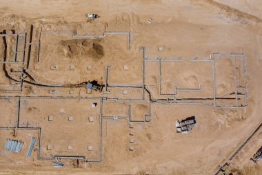 Yeni inşaat evi havacılık hazırlama işlemleri apartmanlı yeni yerleşim bölgesinin inşaat çalışmaları