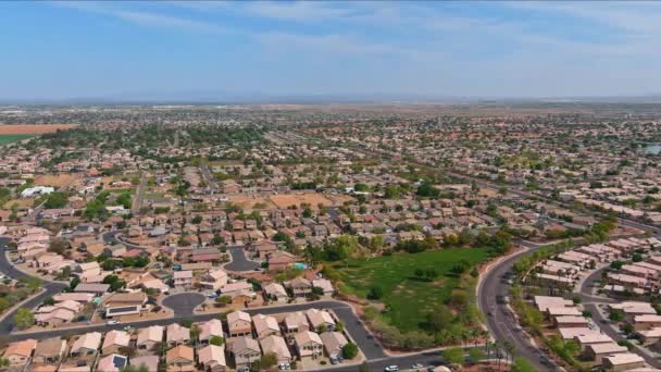 Panoramic view of a neighborhood in roofs of houses of residential area a Avondale near Phoenix Arizona USA — Stock Video