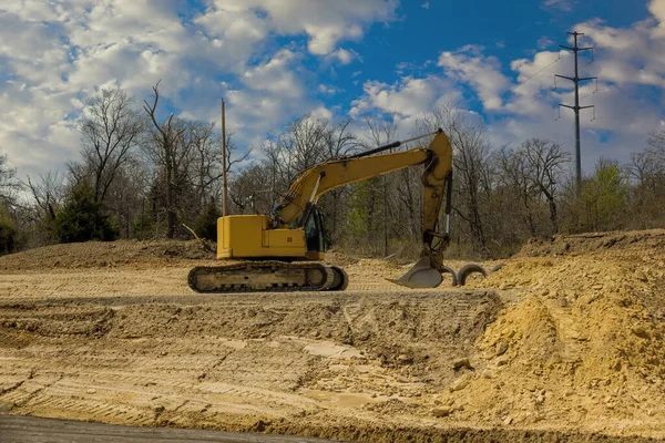 Las Excavadoras Trabajo Sitio Construcción Una Nueva Carretera Equipo Construcción — Foto de Stock