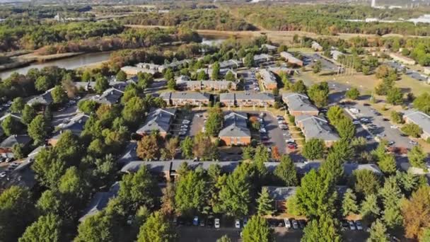 Panorama landscape of typical multi level apartment buildings complex small american town — Stock Video