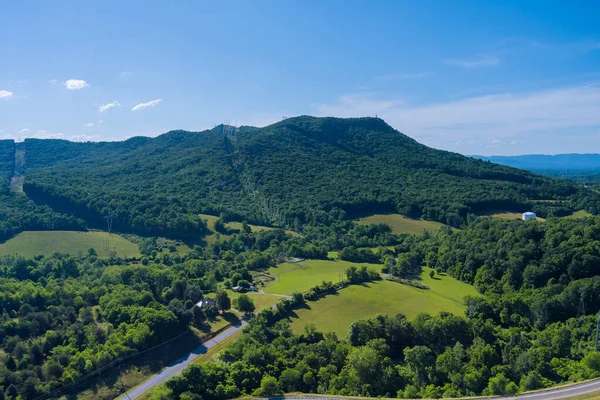 Vista Aérea Panorámica Del Bosque Árboles Verdes Verano Ciudad Campobello —  Fotos de Stock