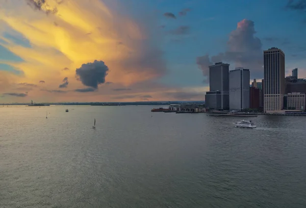 Whitehall Ferry Terminal Docks New York City Manhattan Panorama Cestě — Stock fotografie