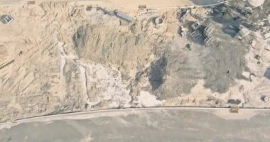 Beton duvarların yeni inşaatı için hazırlıklar