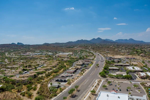 Vista Pequeño Pueblo Fountain Hills Beeline Hwy Intercambia Carreteras Arizona —  Fotos de Stock