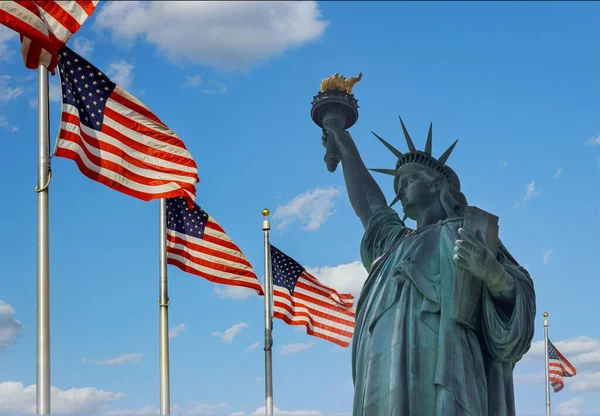 Statue Liberty Background Flag United States New York Usa — Zdjęcie stockowe