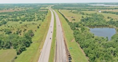 Clinton Oklahoma yakınlarındaki orijinal Route 66 yolunun Panorama üst manzarası.