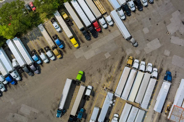 Vista Aerea Del Parcheggio Con Camion Sul Trasporto Rimorchi Area — Foto Stock