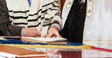 Jewish judaism culture holiday torah tova clipart