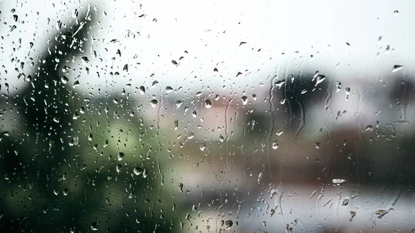 Close Macro Shot Queda Água Chuva Gotas Bolhas Janela Molhada — Fotografia de Stock