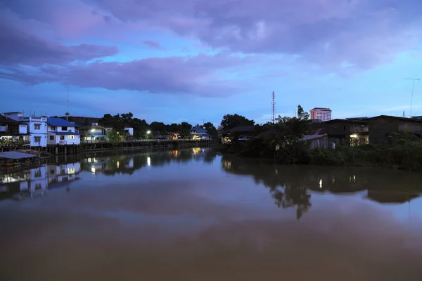 Gece kanal. — Stok fotoğraf