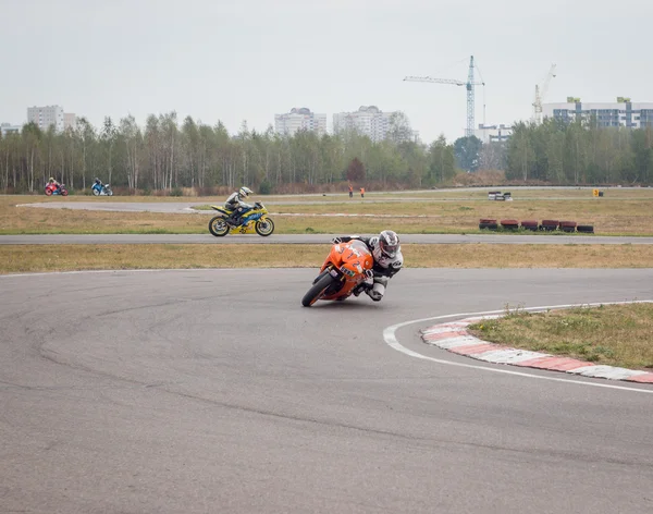 MINSK, BELARUS - La etapa 6 del Campeonato Abierto de la República de Bielorrusia en carreras de carretera . —  Fotos de Stock