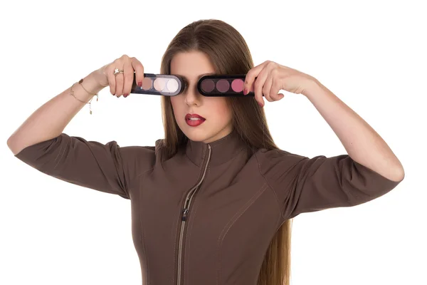 Girl with cosmetics for make-up — Stock Photo, Image