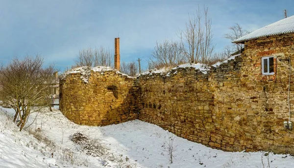Mykulyntsi ウクライナ01 2020 ウクライナのテルノピール地方のMykulyntsi村の古い城の遺跡は 冬の日 — ストック写真