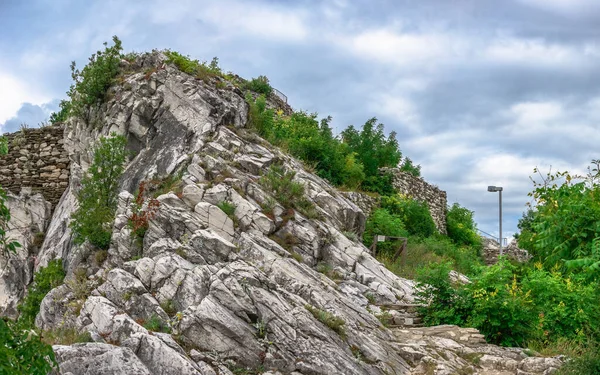 Asenovgrad Bulharsko 2019 Bulharský Rhodope Pohled Boku Pevnosti Asens Oblačném — Stock fotografie