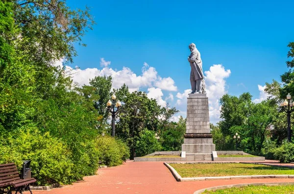 Dnipro Oekraïne 2020 Monument Voor Taras Shevchenko Klooster Eiland Dnipro — Stockfoto