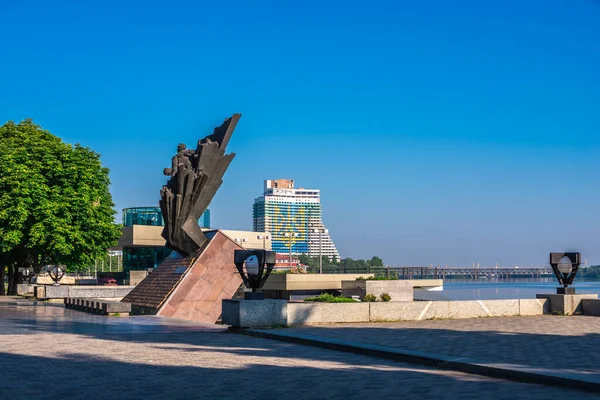 Dnipro Ucrânia 2020 Monumento Aos Guerreiros Afegãos Caídos Aterro Dnipro — Fotografia de Stock