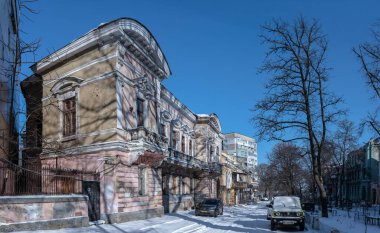 Odessa, Ukrayna. 19 Şubat 2026. Savaş sırasında Ukrayna 'nın Odessa kentindeki UNESCO tarafından korunan karlı bir kış şehri. Şehir meydanı ve mimarisinin panoramik görüntüsü