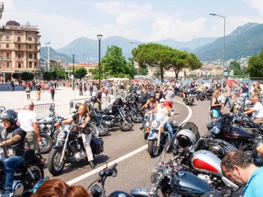 İsviçre Harley gün üçüncü baskı