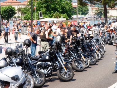 İsviçre Harley gün üçüncü baskı