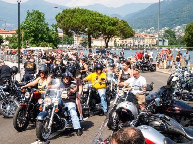 İsviçre Harley gün üçüncü baskı