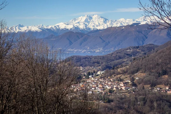 Cademario Suiza Entorno Arbolado Panorámico —  Fotos de Stock