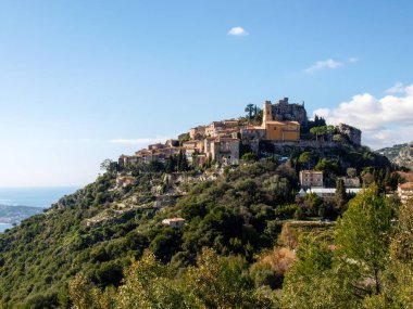 Fransız Riviera, Fransa: Nice ve St. Tropez arasındaki kıyı manzarası