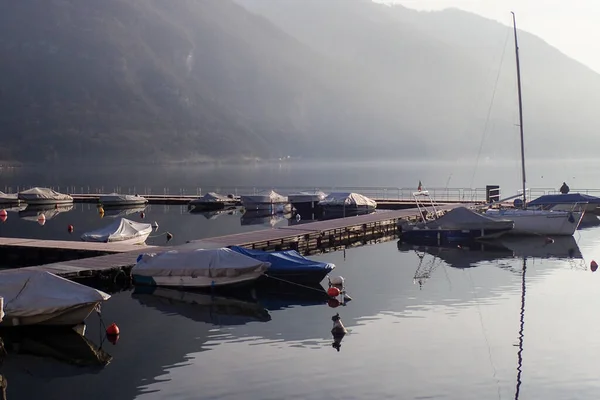 Porlezza イタリア 湖と湖畔の景色 — ストック写真