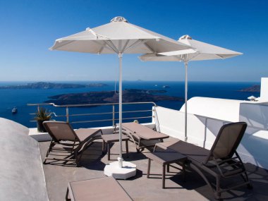 Santorini, Yunanistan: Kalderanın manzarası ve çok sayıda tatil beldesi