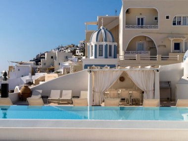 Santorini, Yunanistan: Kalderanın manzarası ve çok sayıda tatil beldesi