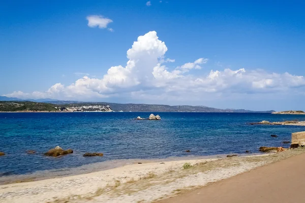 Strand van Sant'Amanza — Stockfoto