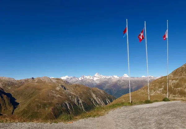 Alpes suizos, Vista desde Nufenen pass —  Fotos de Stock