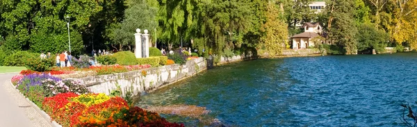 Lugano, Suiza. Imagen del parque botánico — Foto de Stock