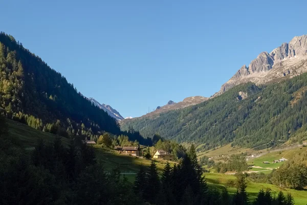 Schweizer Alpen, Bedretto walley. — Stockfoto