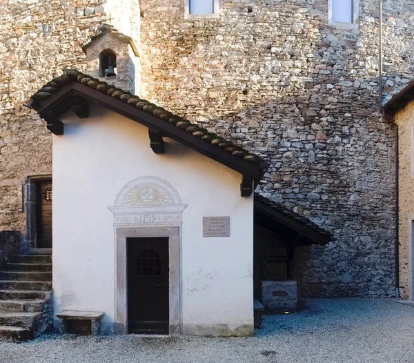 Bellinzona, kaple uvnitř hradu Sasso Corbaro — Stock fotografie