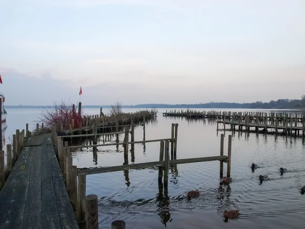 Bad Zwischenahn, passerelle sur le lac — Photo